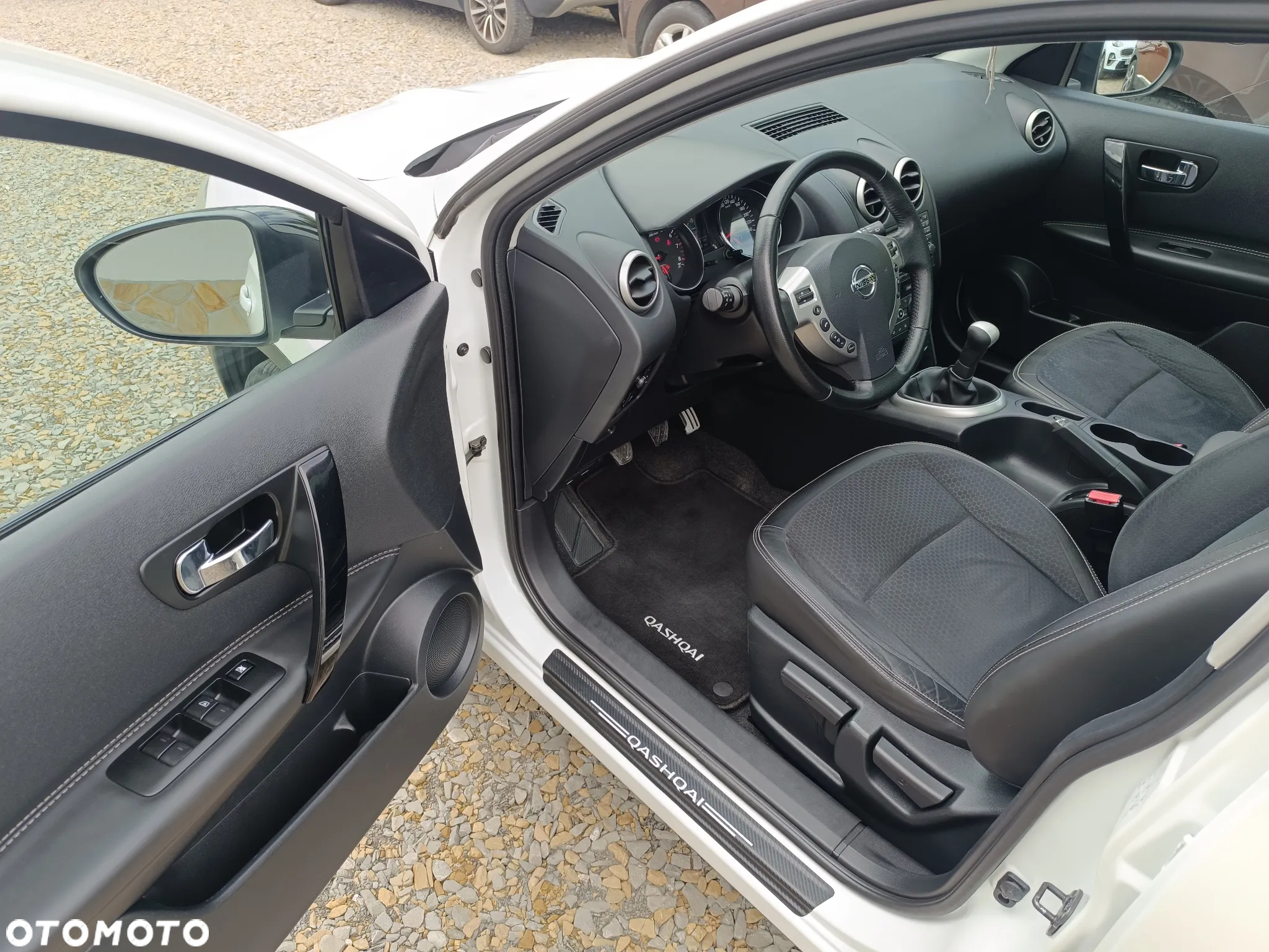 Nissan Qashqai 1.6 I-Way - 19