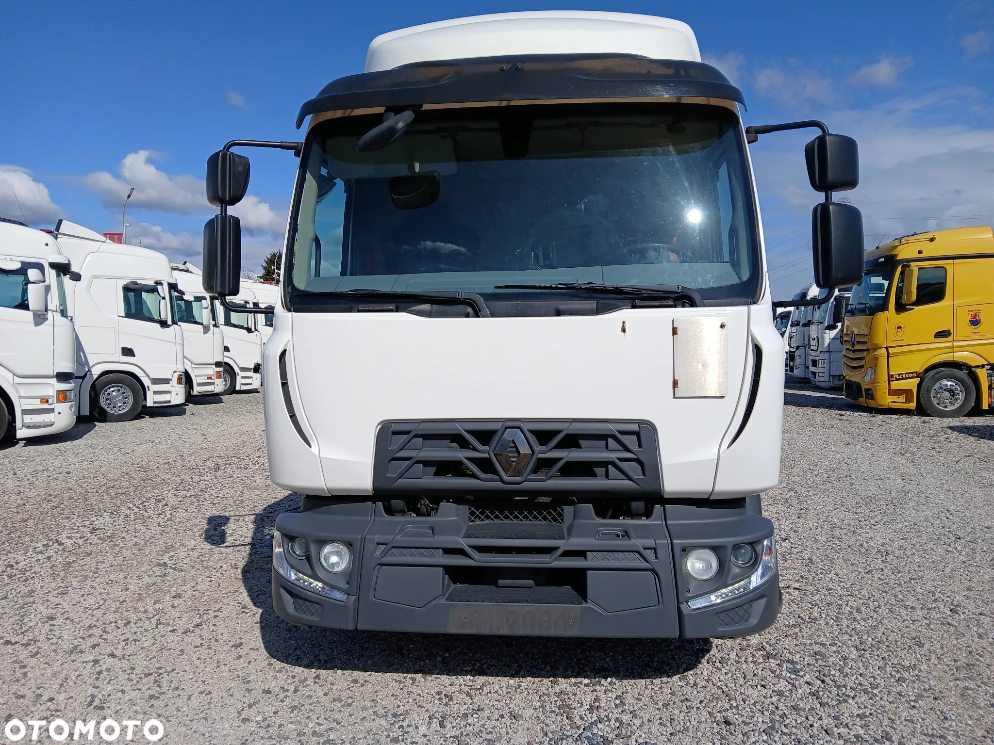 Renault Midlum 250, SAPROWADZONE - 2