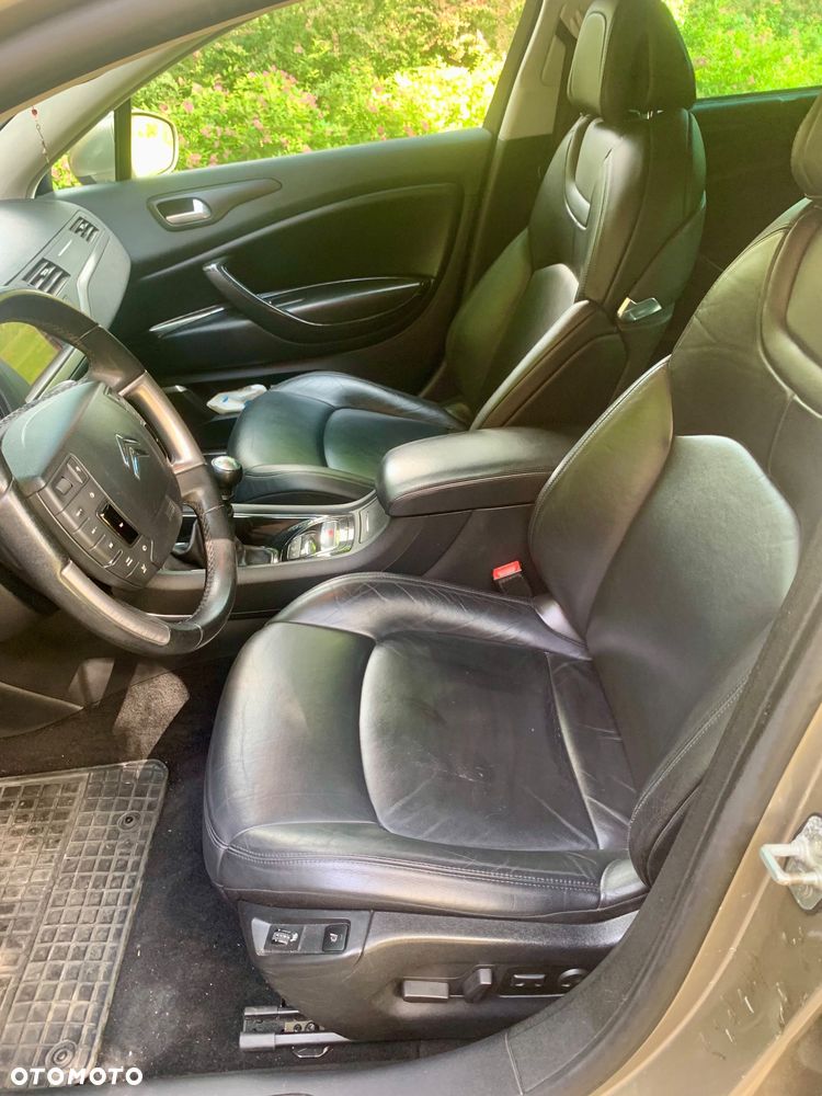Citroën C5 2.2 HDi Exclusive Equilibre Navi - 17