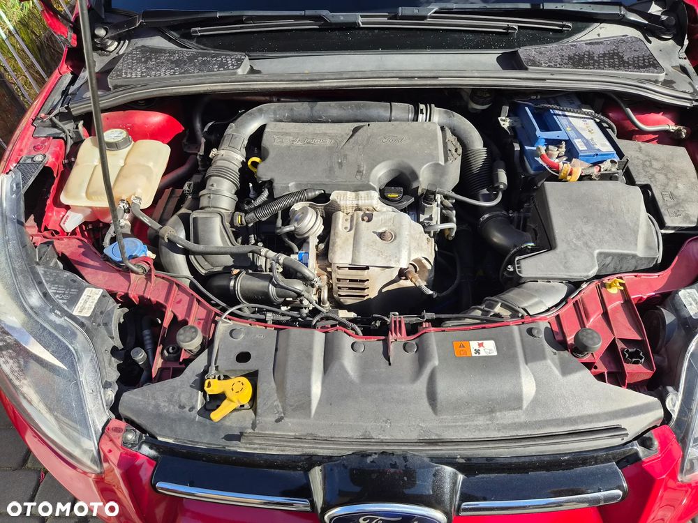 Ford Focus 1.0 EcoBoost Trend - 9