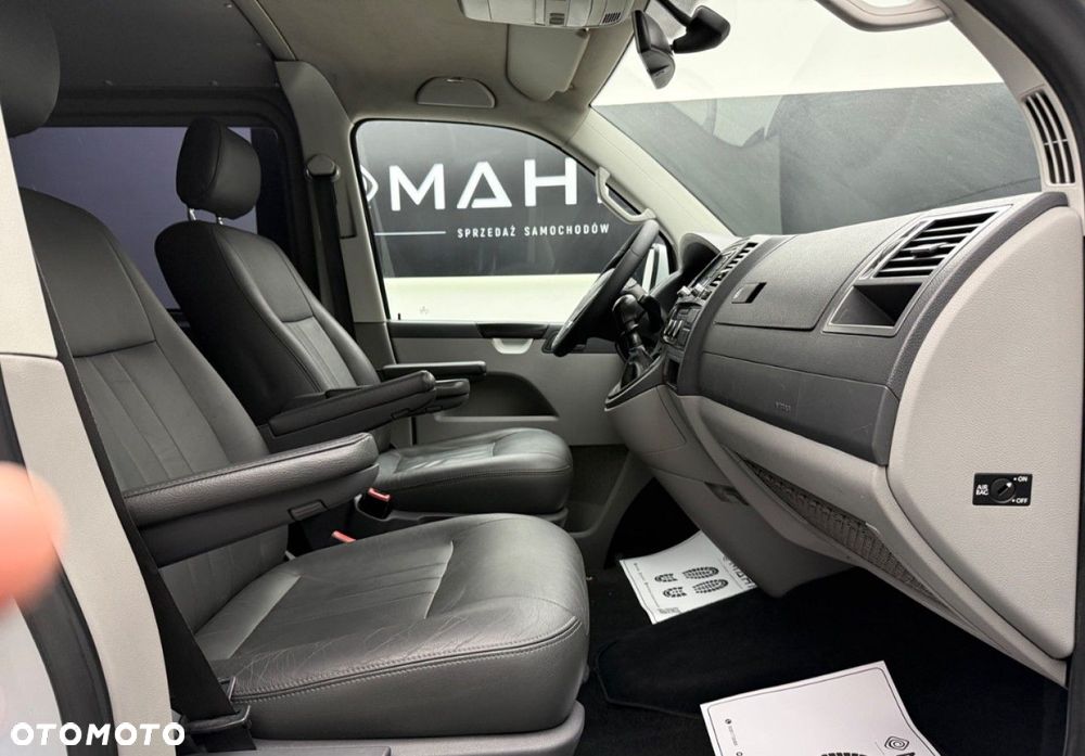 Volkswagen Transporter - 18