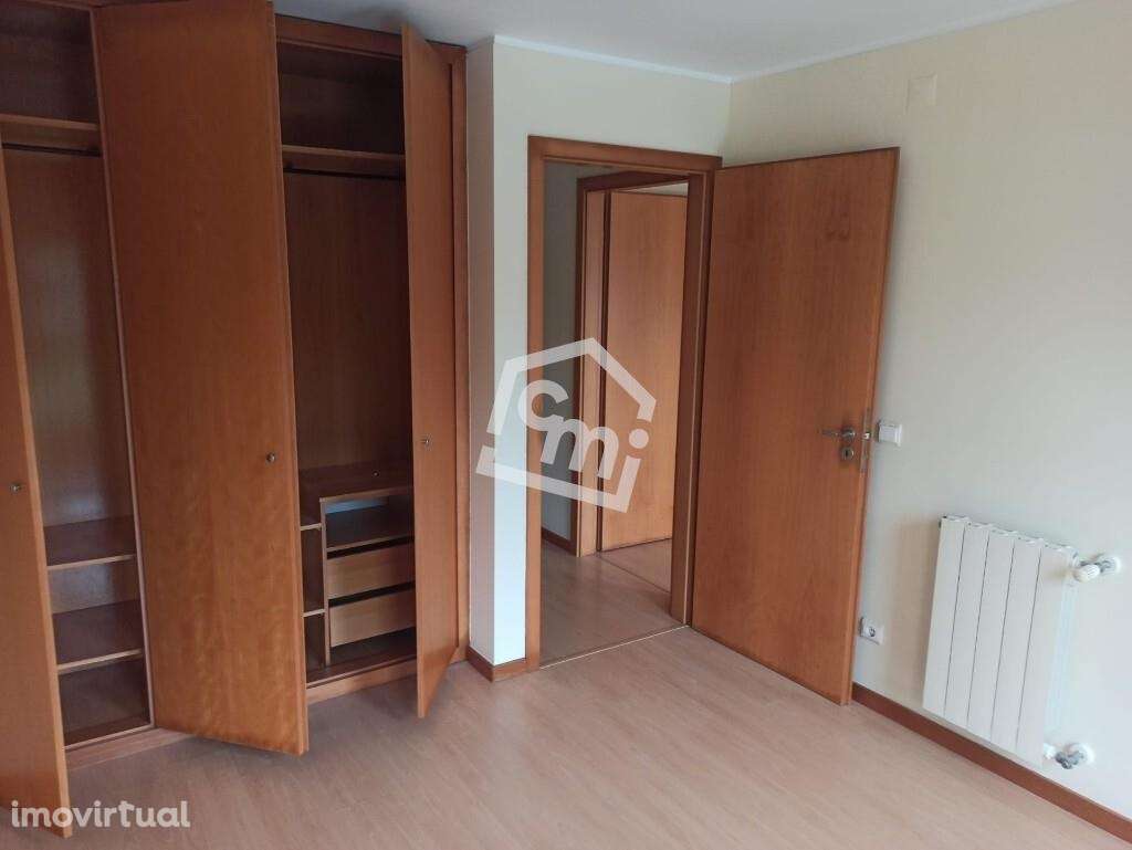 T2 com estacionamento | Rua do Aleixo – Porto - Grande imagem: 4/19