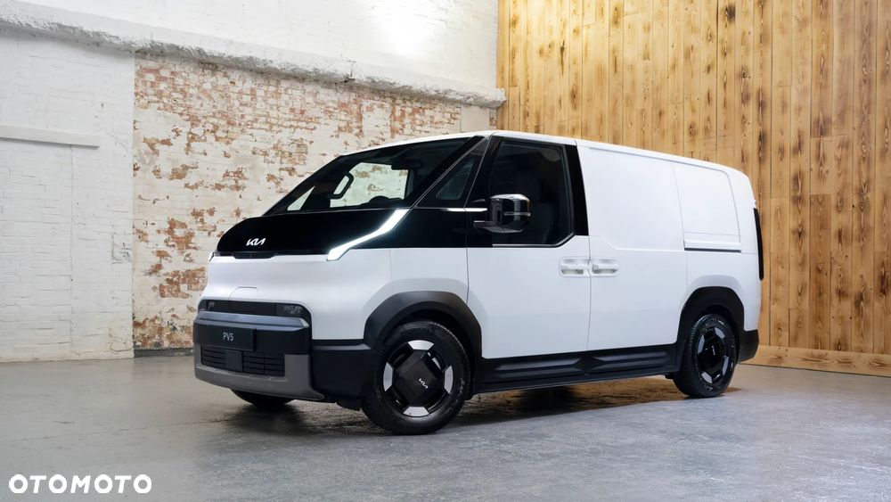 Kia PV5 - 1