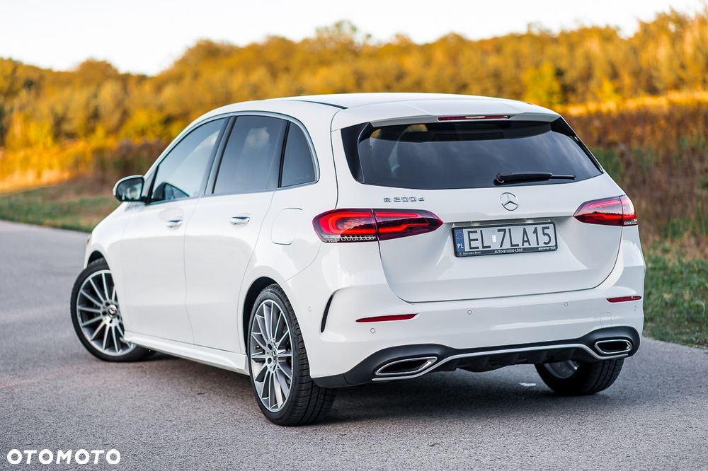 Mercedes-Benz Klasa B 200 d AMG Line 8G-DCT - 9