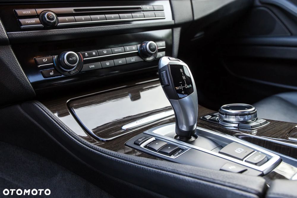 BMW Seria 5 Active Hybrid Luxury Line - 11