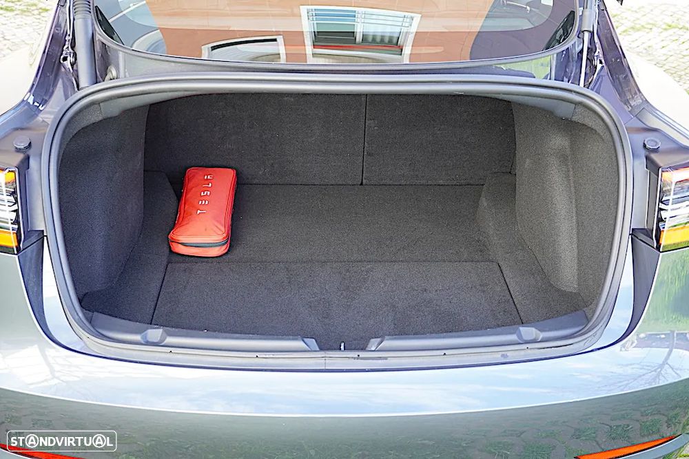 Tesla Model 3 Long Range Tração Integral - 17