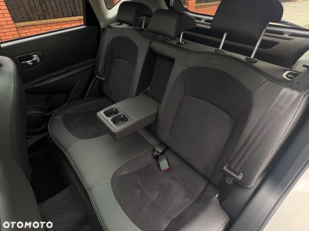 Nissan Qashqai 1.6 I-Way - 8