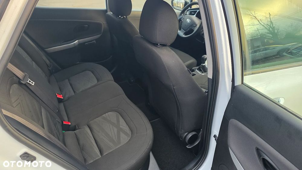 Kia Ceed 1.4 CVVT Spirit - 14