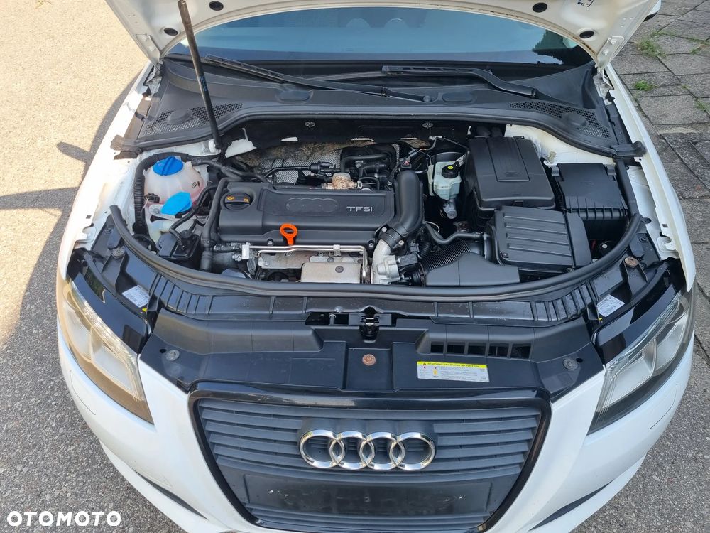 Audi A3 Sportback 1.4 TFSI Attraction - 15