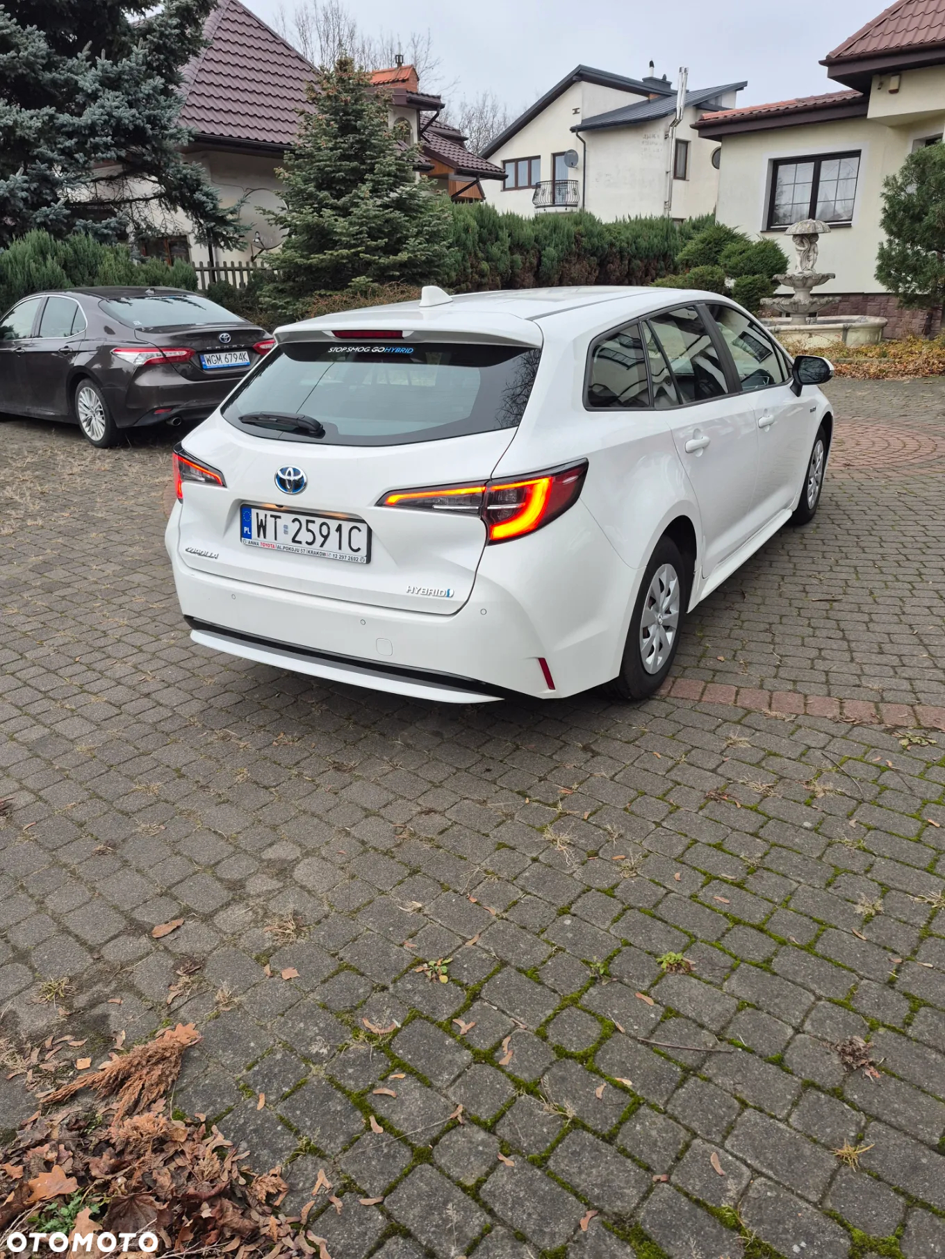 Toyota Corolla 1.8 Hybrid Comfort - 4