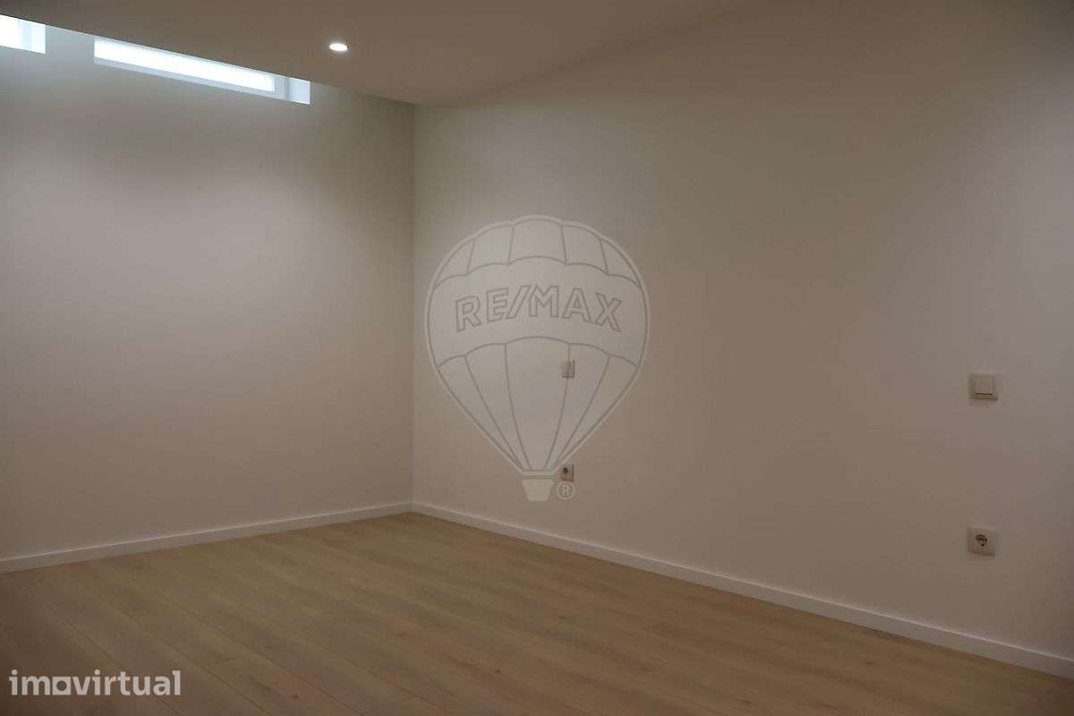 Apartamento T2 para arrendamento - Grande imagem: 4/15
