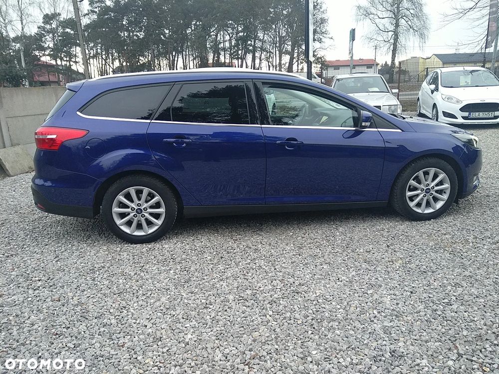 Ford Focus 1.0 EcoBoost STart-Stopp-System TITANIUM - 12