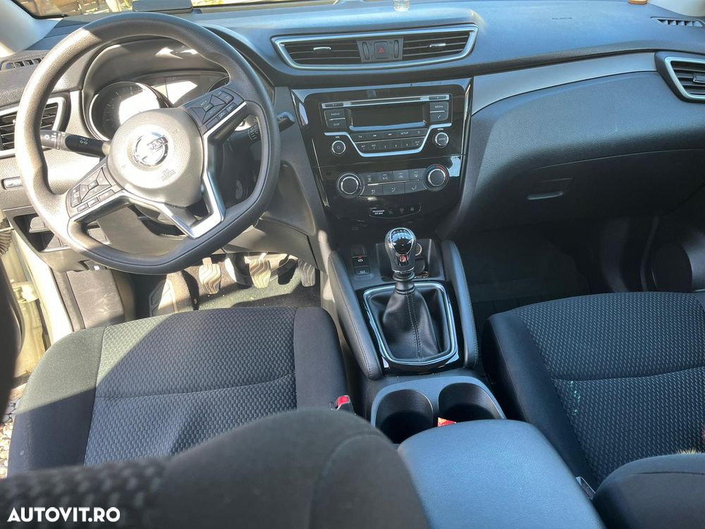 Nissan Qashqai 1.3 138CP 2WD Visia - 8
