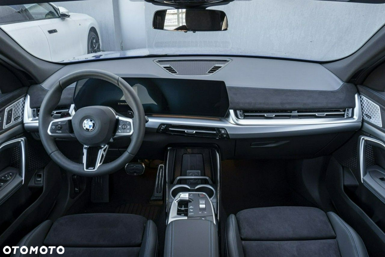 BMW X2 - 12