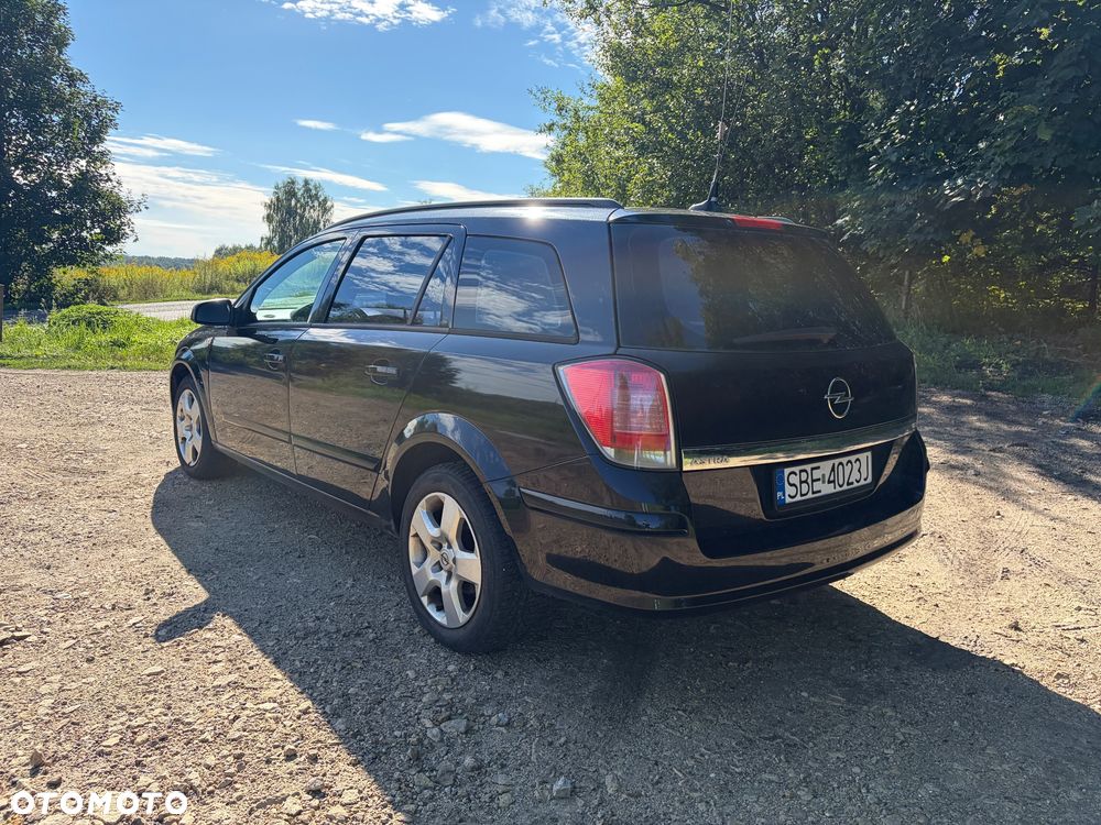Opel Astra 1.8 Elegance - 4