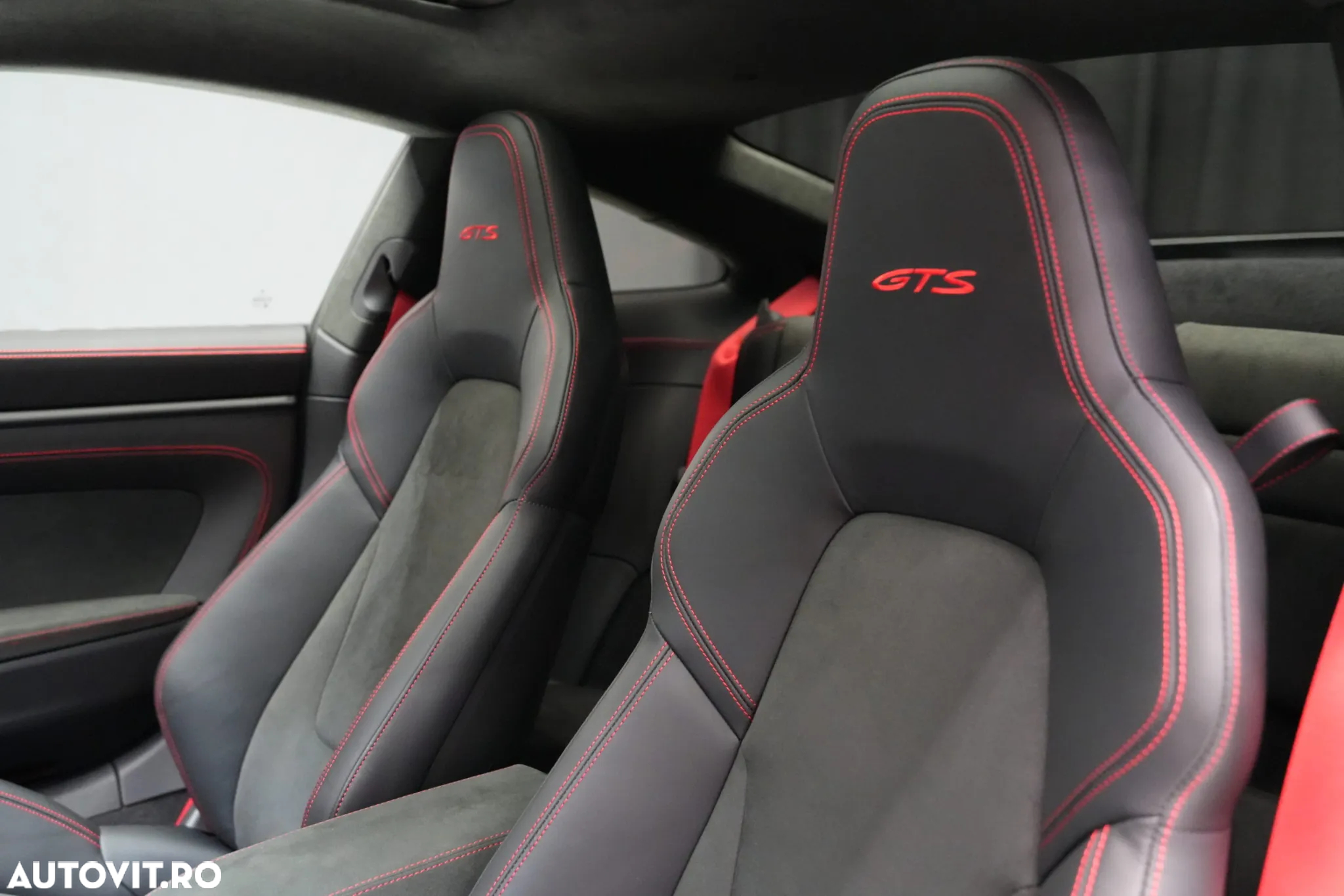 Porsche 992 - 16