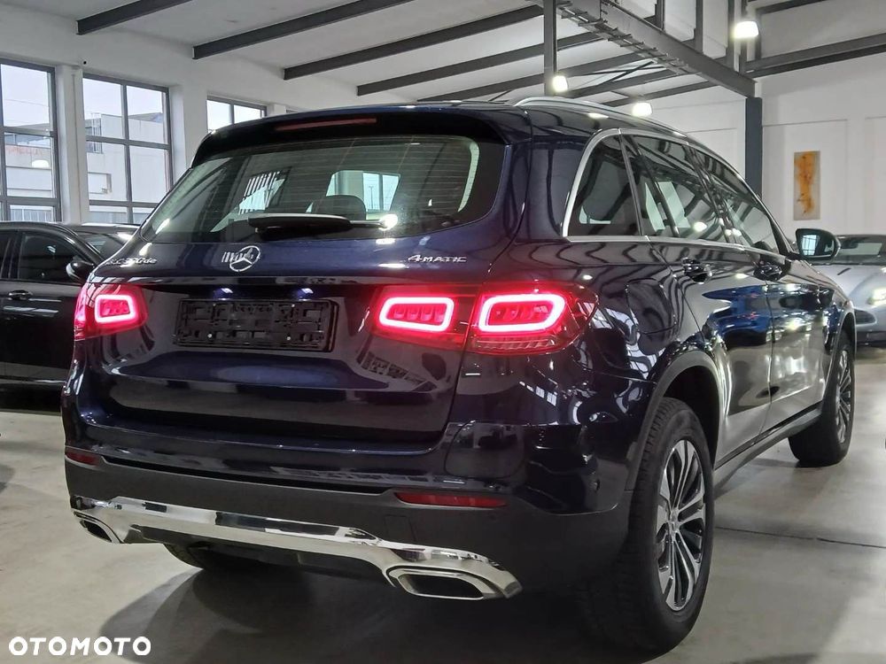 Mercedes-Benz GLC - 7