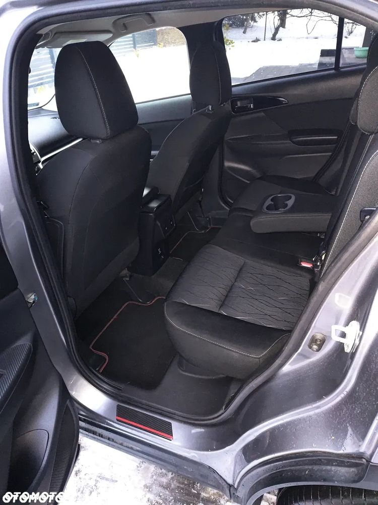 Mitsubishi Eclipse Cross - 12