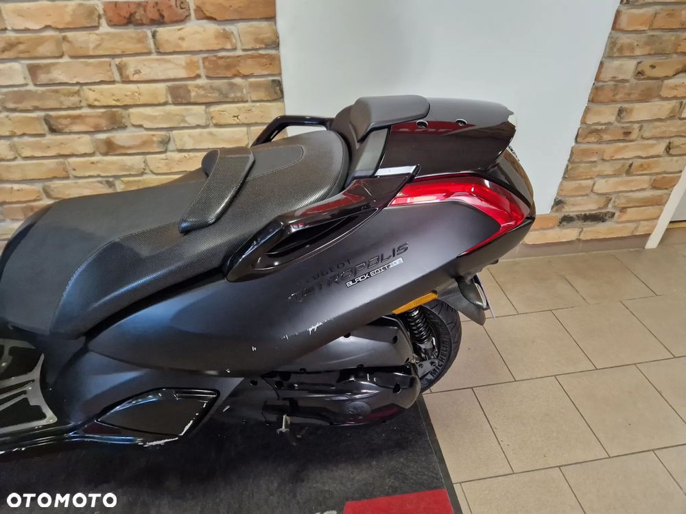 Peugeot Metropolis - 31