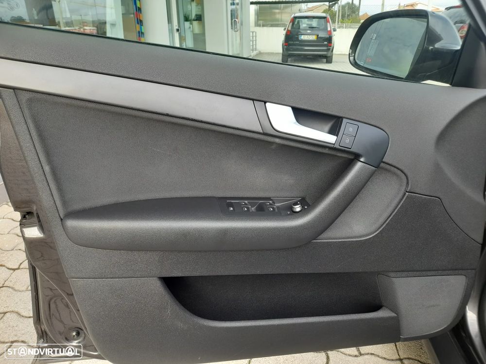 Audi A3 Sportback 1.6 TDI Attraction - 11