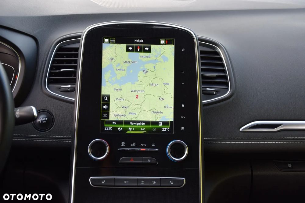 Renault Grand Scenic - 32