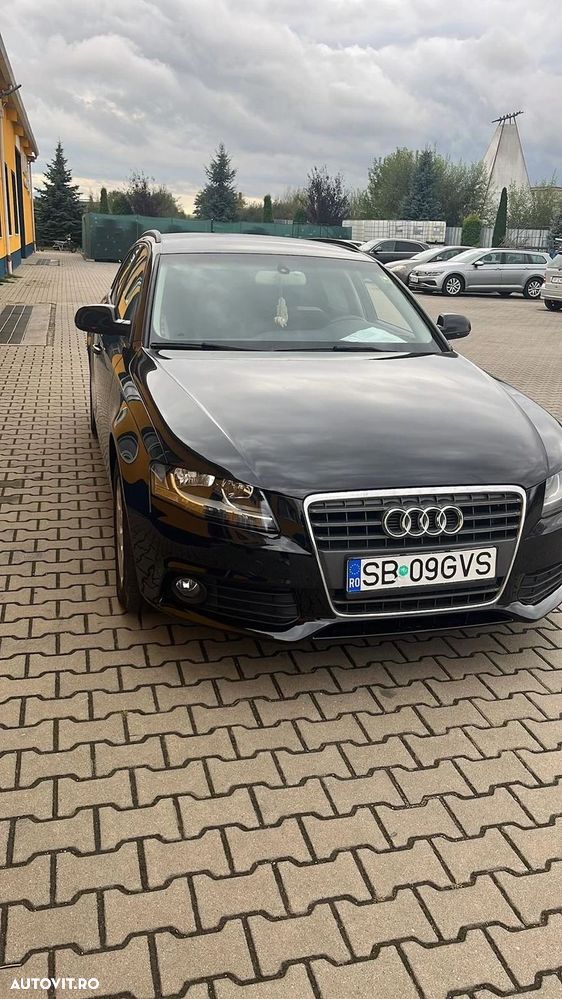 Audi A4 2.0 TDI DPF Ambiente - 2