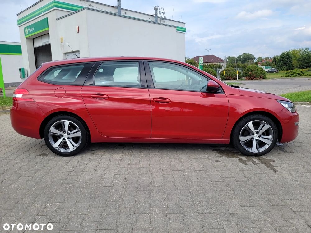 Peugeot 308 2015 photo 3