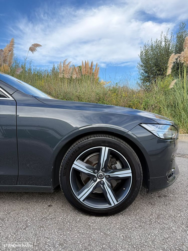 Volvo V90 - 21
