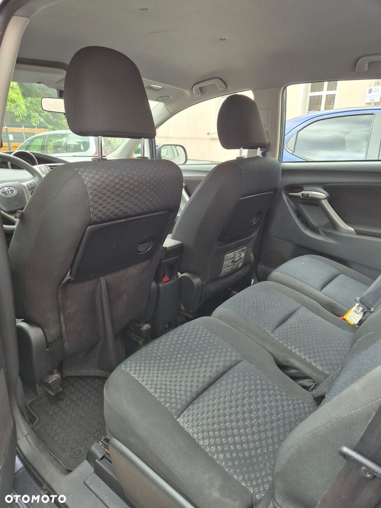 Toyota Verso 1.6 Luna EU5 - 10