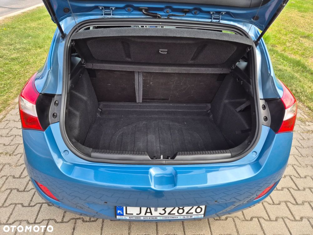 Hyundai i30 1.4 CRDi Intro Edition - 11