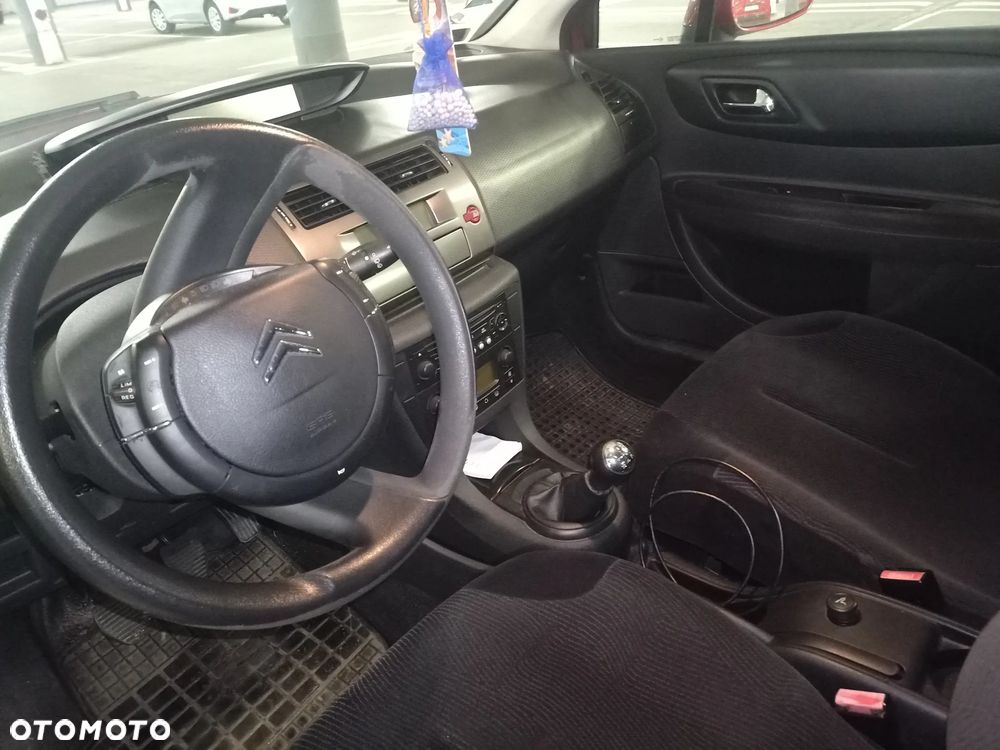 Citroën C4 1.6 HDi SX - 13