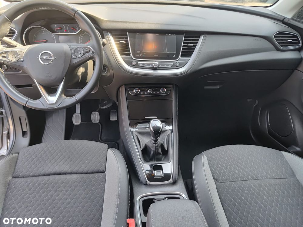 Opel Grandland X - 14