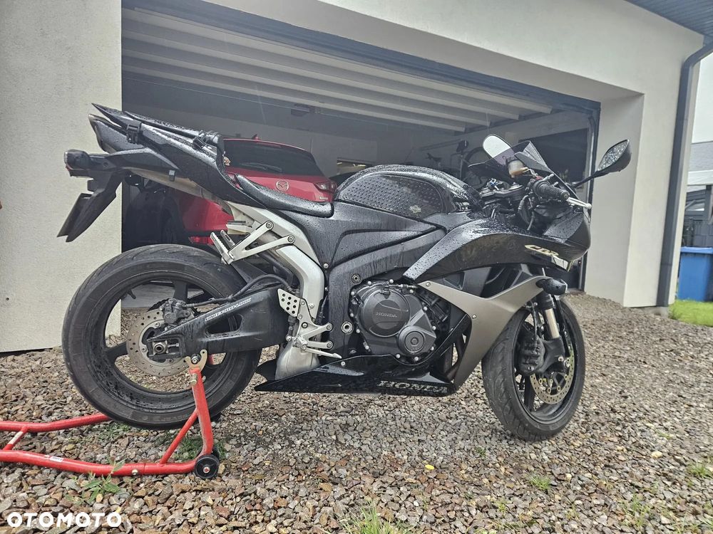 Honda CBR - 4