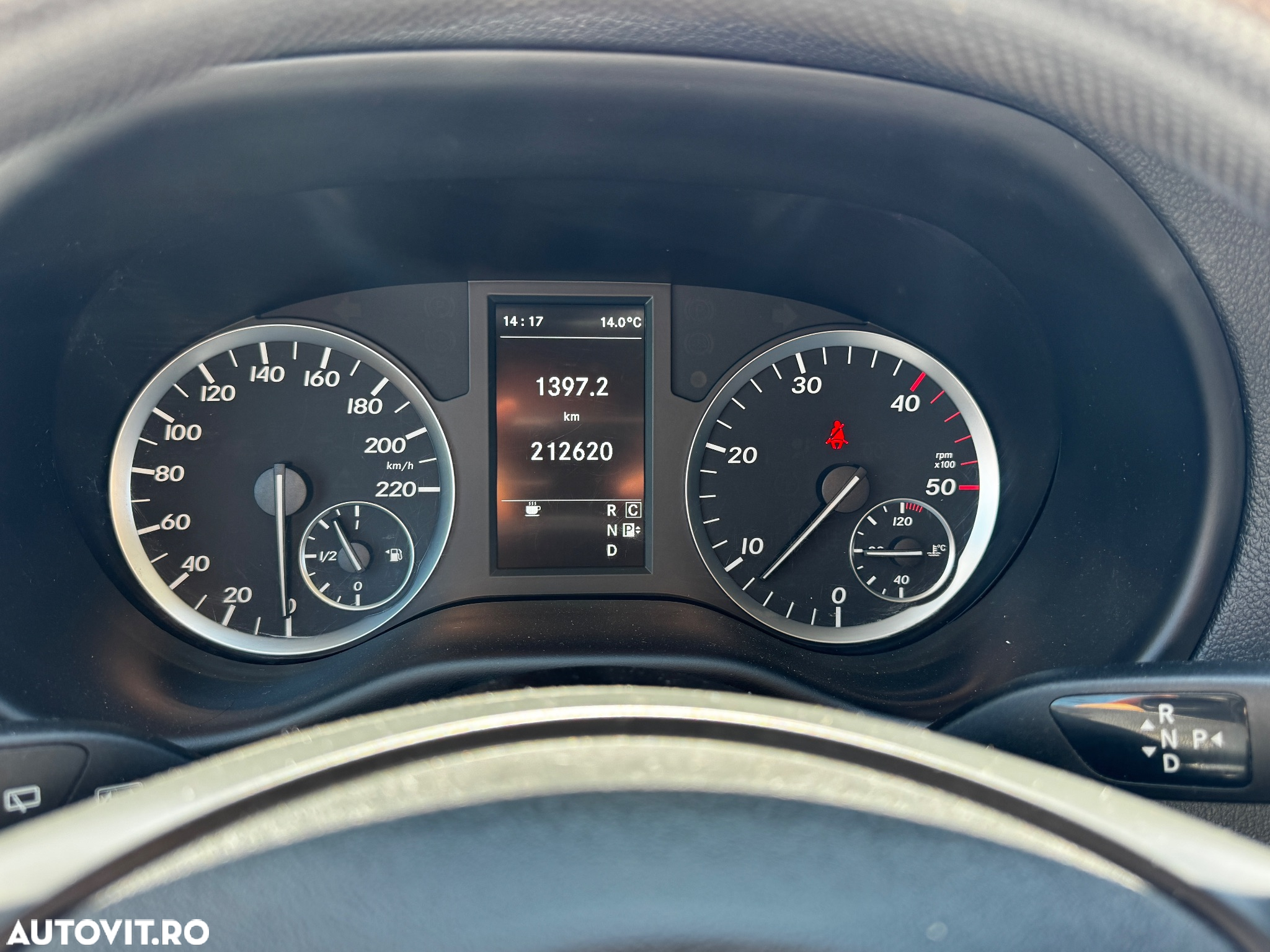 Mercedes-Benz Vito 114 CDI (BlueTEC) Tourer Kompakt Aut. SELECT - 12
