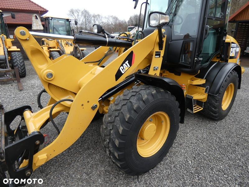 Caterpillar CAT 908M z Niemiec / KLIMA / 2998mtg / - 23