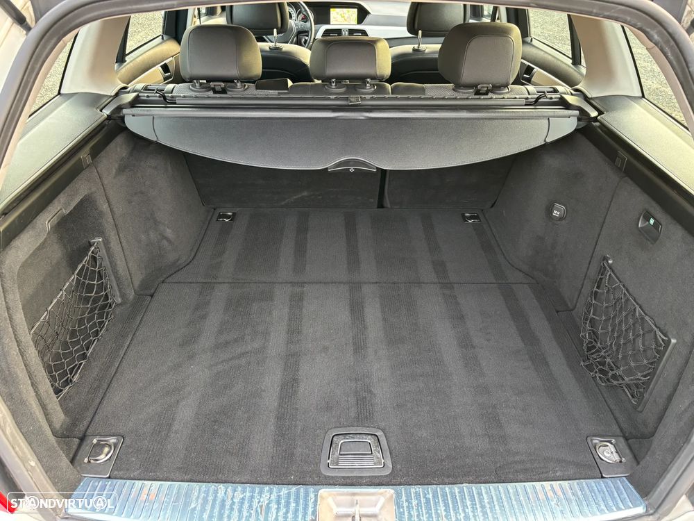 Mercedes-Benz C 180 CDi Avantgarde BlueEfficiency - 11