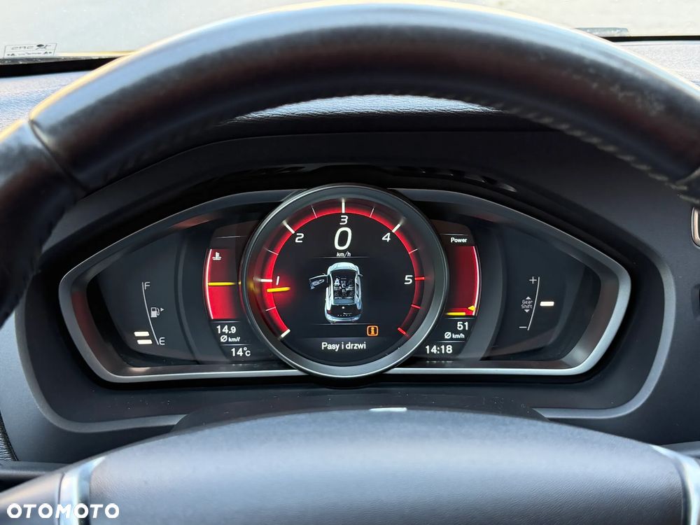 Volvo V40 D4 Inscription - 12