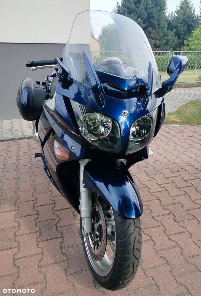 Yamaha FJR - 8