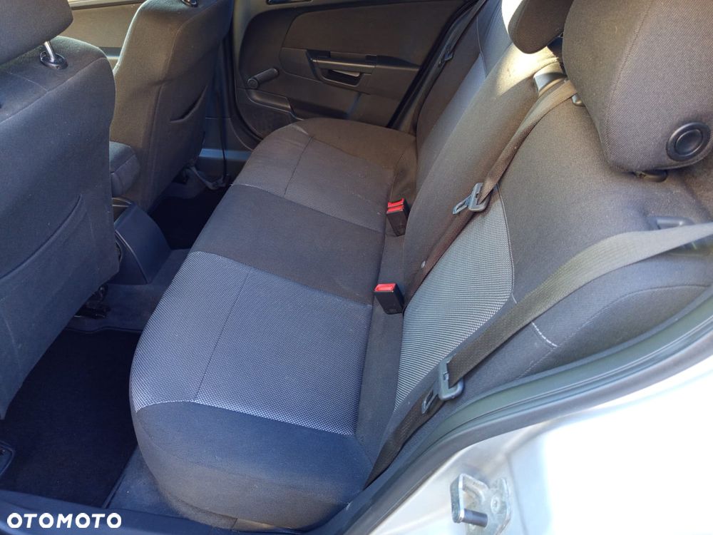 Opel Astra 1.4 Club - 20
