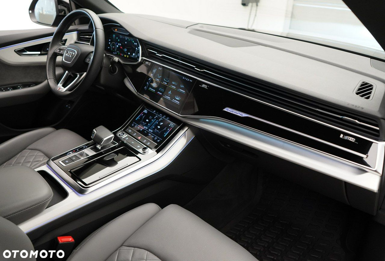 Audi Q8 - 27