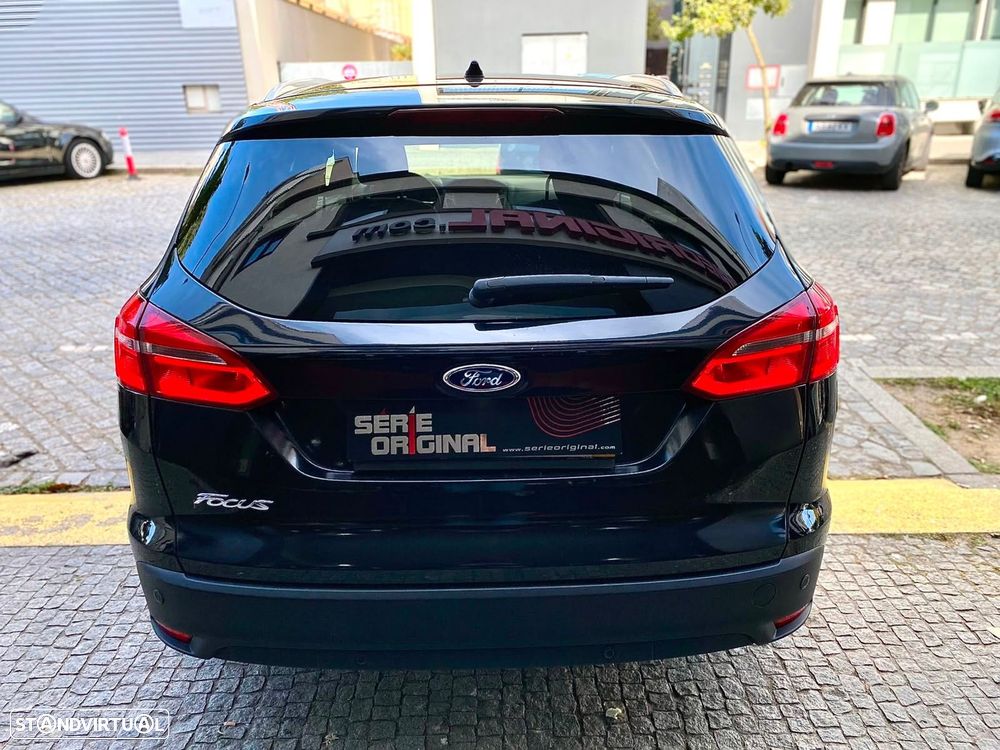 Ford Focus SW 1.5 TDCi EcoBlue Titanium - 6