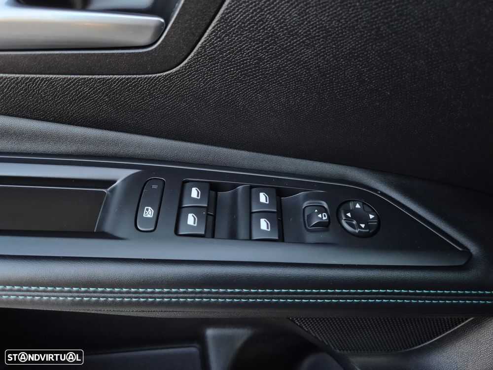 Peugeot 3008 1.5 BlueHDi Allure Pack - 21
