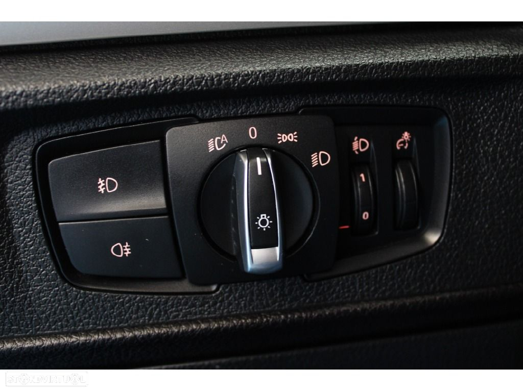 BMW 116 d EDynamics Advantage - 20