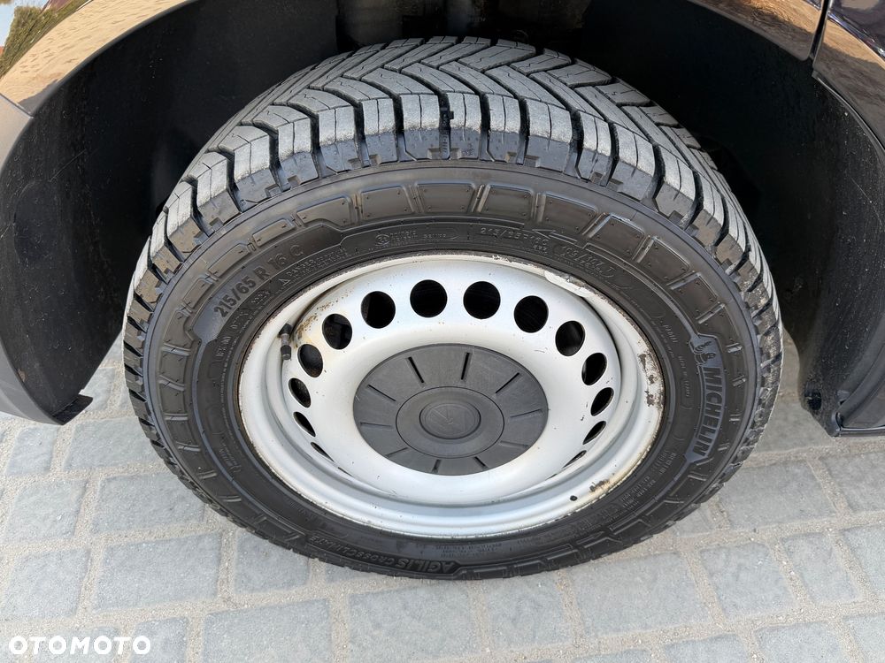 Volkswagen Caravelle L2 Trendline - 17