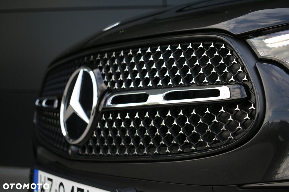 Mercedes-Benz GLC - 11