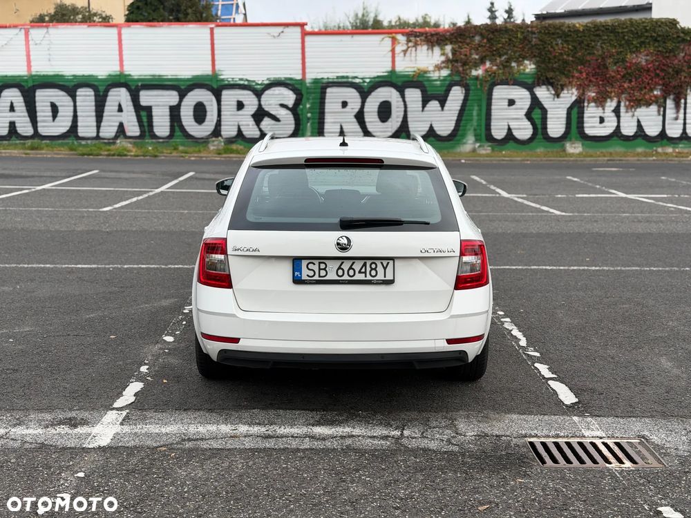 Skoda Octavia - 6