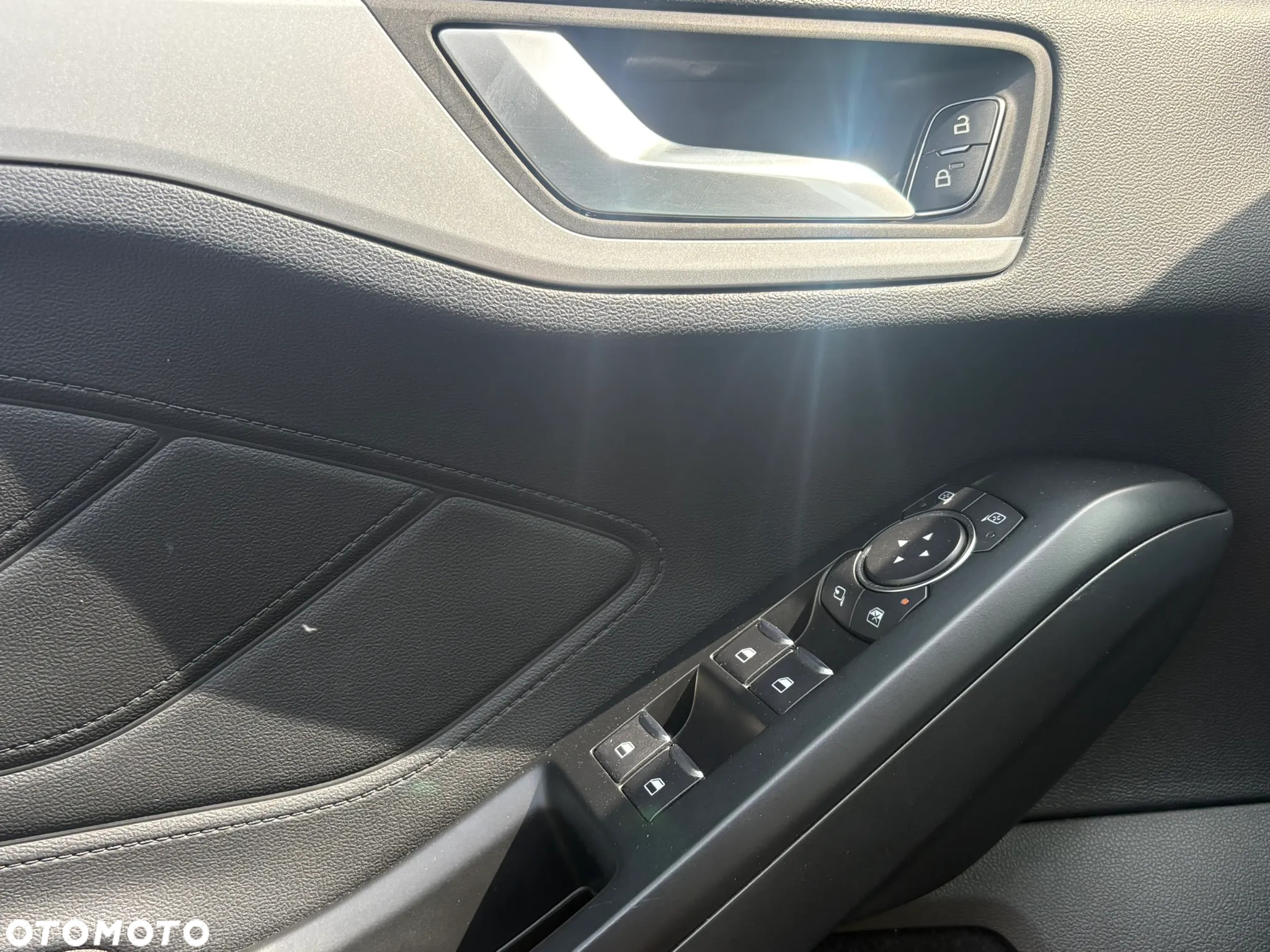 Ford Focus Turnier 1.5 EcoBlue Start-Stopp-System ACTIVE VIGNALE - 19