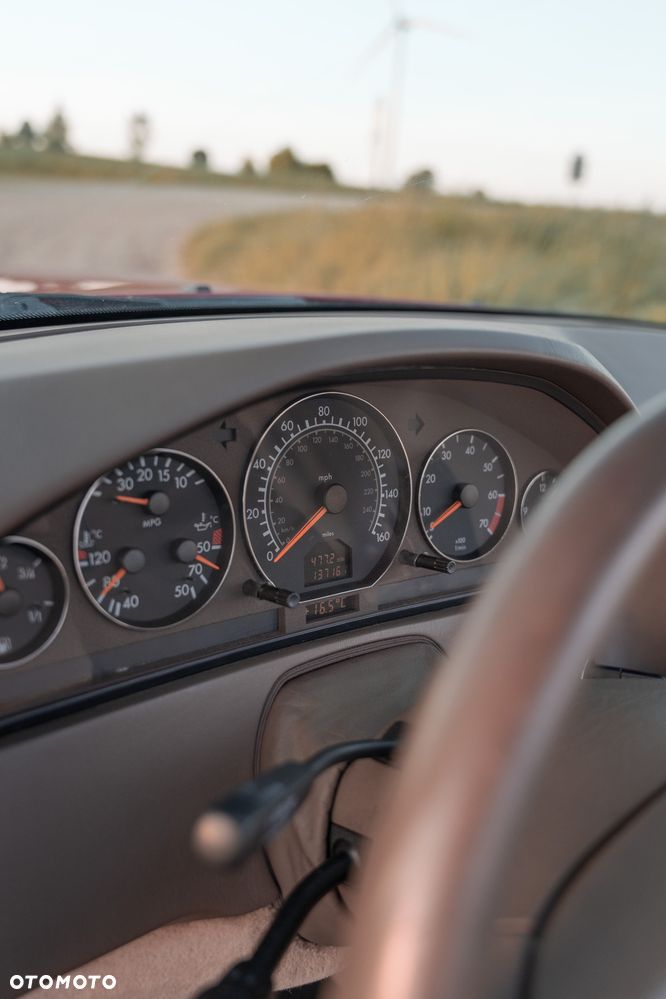 Mercedes-Benz SL - 12