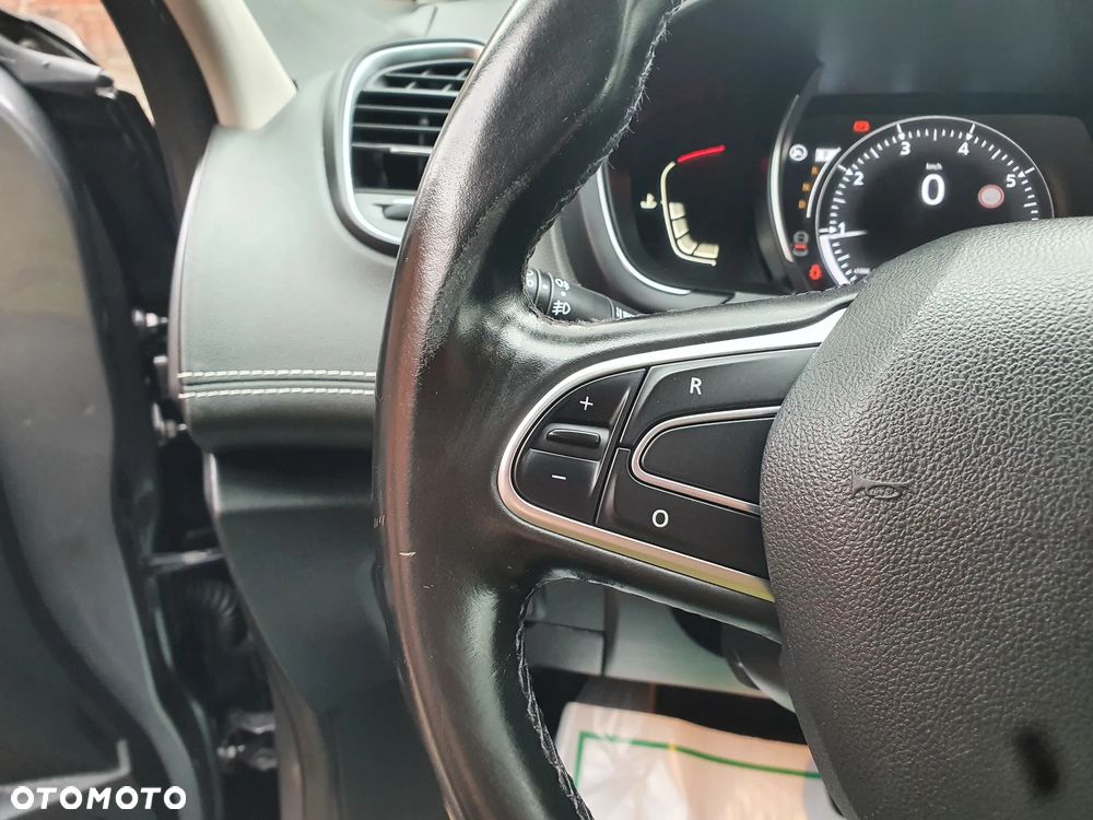 Renault Scenic TCe 140 GPF EDC INTENS - 20