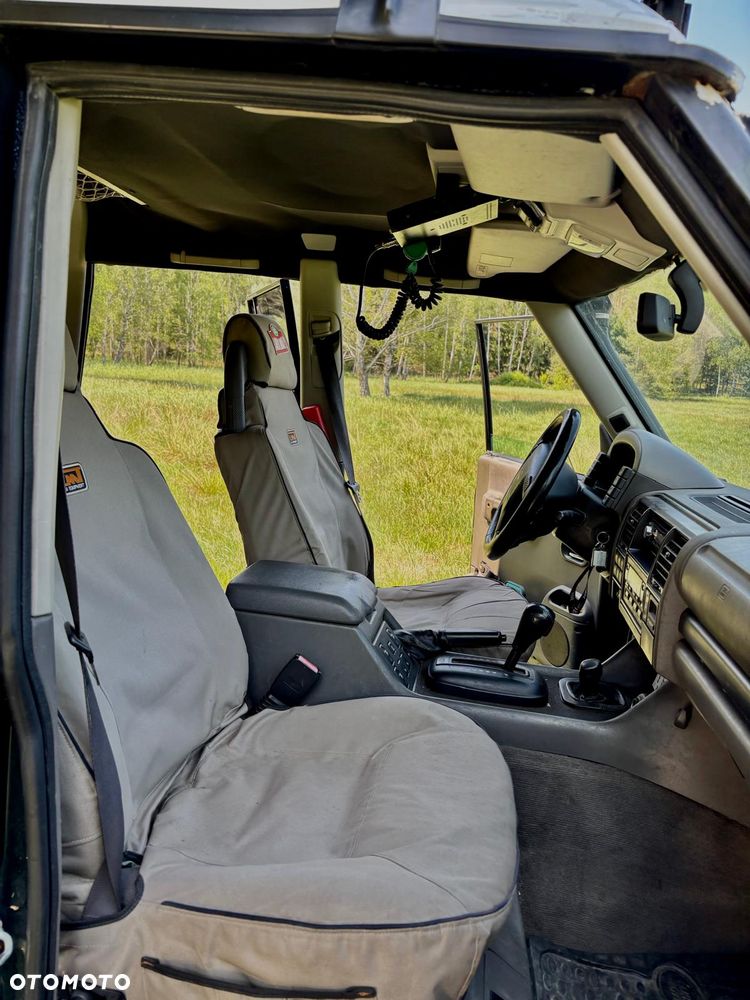 Land Rover Discovery - 12